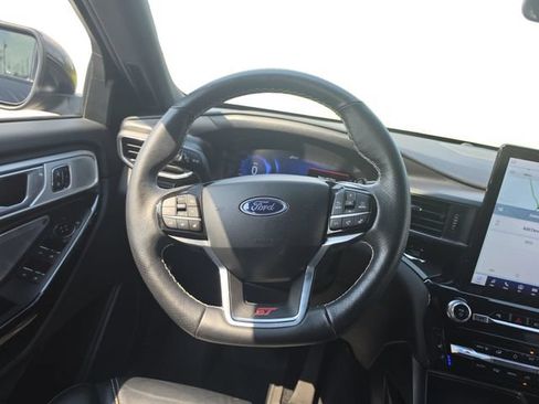 Used 2023 Ford Explorer ST w/ Equipment Group 401A AWD/4WD image 14