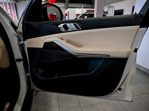 Used 2020 BMW X5 xDrive40i image 29