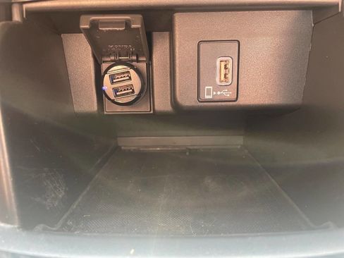 Used 2018 Honda Accord Sport image 27