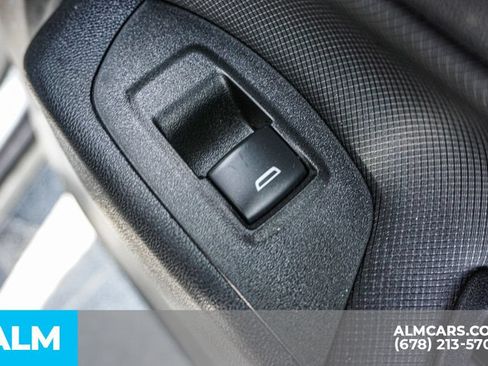 Used 2022 Chevrolet Equinox RS w/ RS Leather Package FWD image 59
