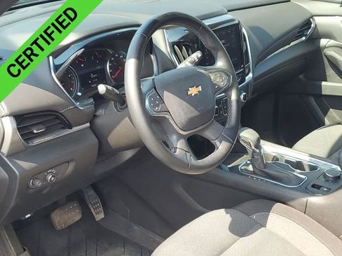 Certified 2023 Chevrolet Traverse LT FWD image 11