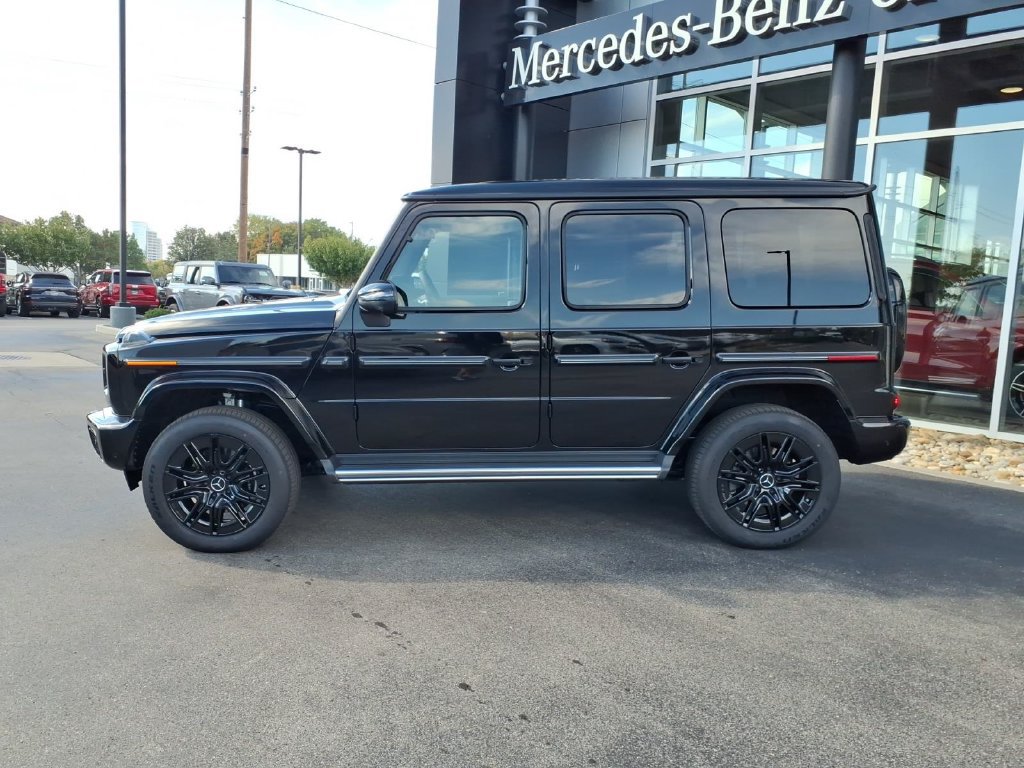 New 2027 Mercedes-Benz G 580 e image 3