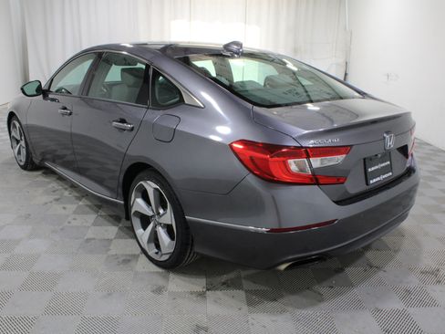 Used 2018 Honda Accord Touring image 29