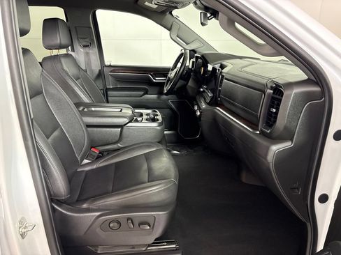 Certified 2025 GMC Sierra 1500 SLT AWD/4WD image 23