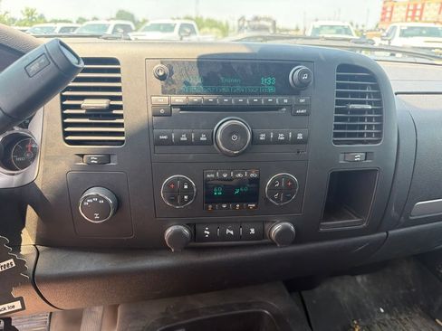 Used 2011 Chevrolet Silverado 1500 LT w/ All-Star Edition AWD/4WD image 17