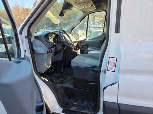 Used 2018 Ford Transit 250 Medium Roof w/Sliding Side Doo image 20