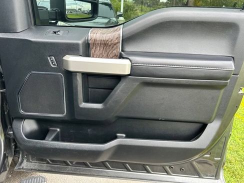 Used 2019 Ford F250 Lariat AWD/4WD image 47