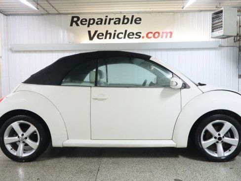 Used 2007 Volkswagen Beetle Triple White Edition image 21