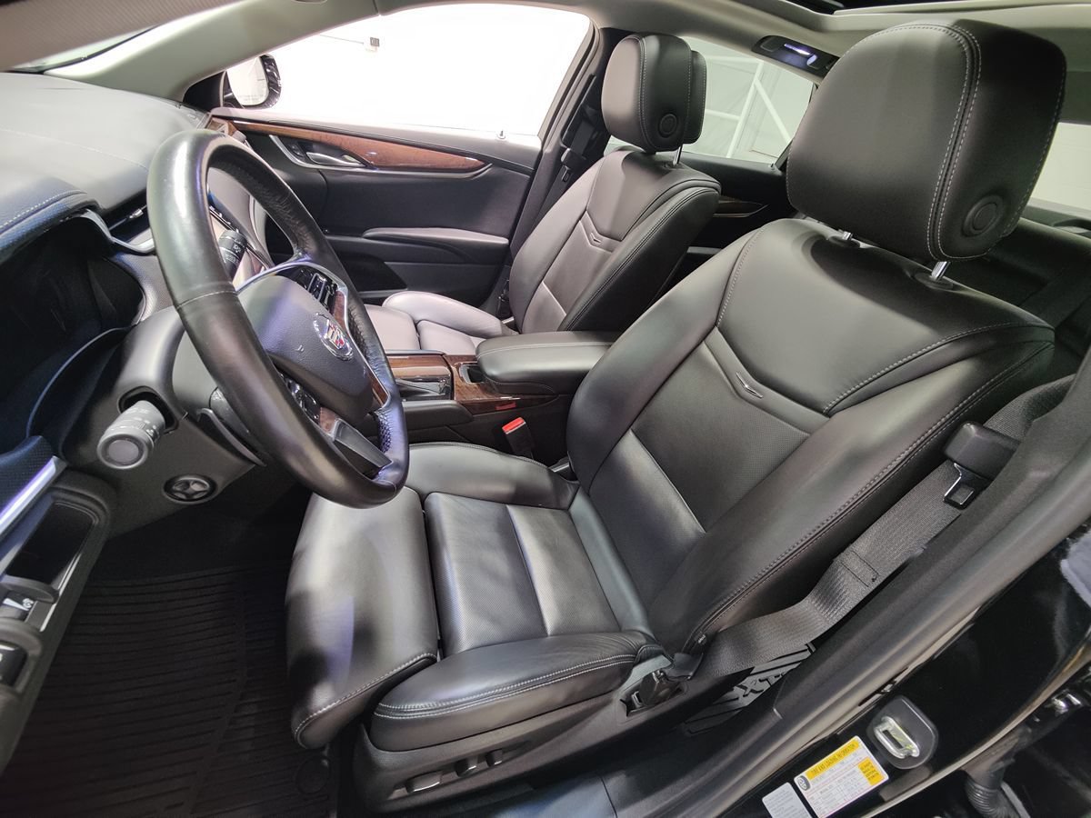 Used 2013 Cadillac XTS Luxury w/ Driver Awareness Package AWD/4WD image 32