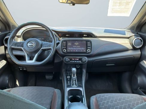 Used 2024 Nissan Kicks SR FWD image 10