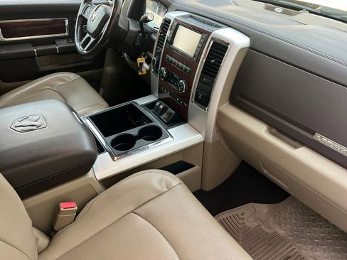 Used 2012 RAM 2500 Laramie w/ Cold Weather Group image 12