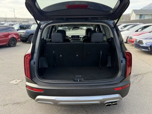 Used 2022 Kia Telluride S AWD/4WD image 21