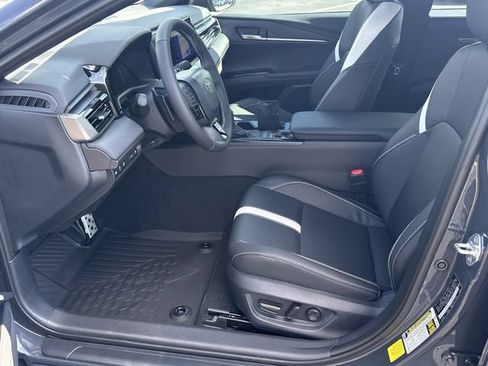 New 2026 Toyota Camry SE FWD image 7