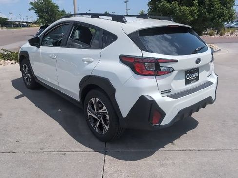 Used 2026 Subaru Crosstrek 2.5i Premium AWD/4WD image 5