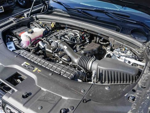 New 2025 Jeep Grand Cherokee Summit image 12