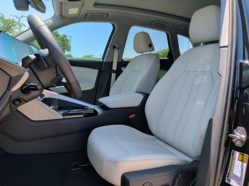 Used 2026 Audi Q5 Premium Plus AWD/4WD image 15