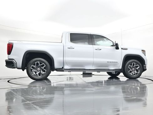 New 2026 GMC Sierra 1500 SLT w/ SLT Premium Plus Package image 33