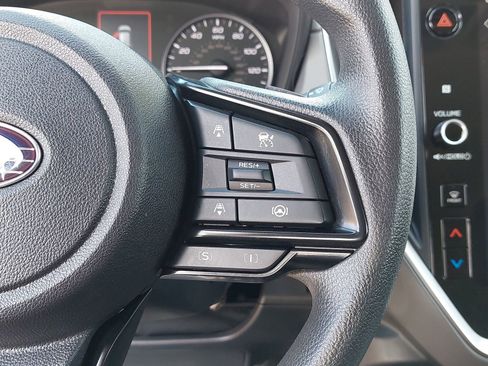 Used 2025 Subaru Crosstrek 2.0i Premium w/ Crosstrek Mirror Package image 17