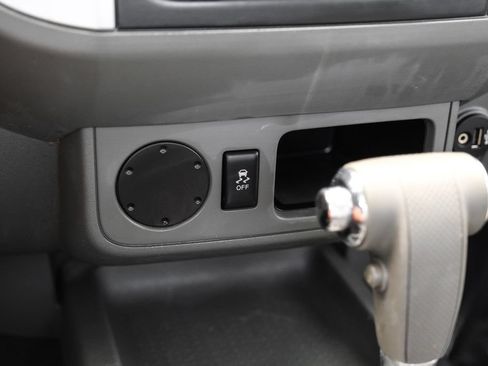 Used 2019 Nissan Frontier S RWD image 22