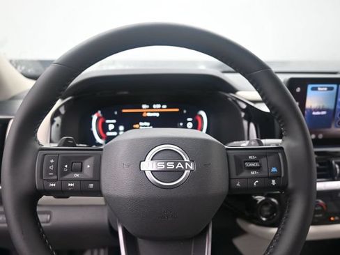 New 2026 Nissan Pathfinder SL FWD image 20