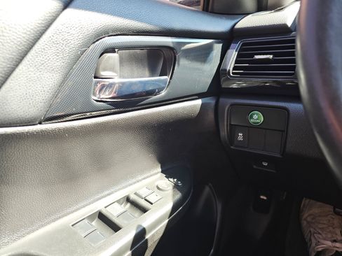 Used 2013 Honda Accord Sport image 32