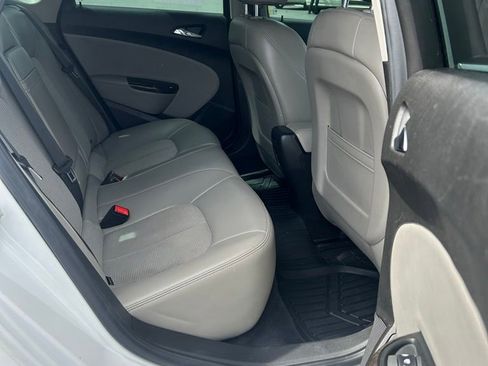 Used 2014 Buick Verano Convenience FWD image 11