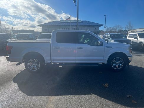 Used 2018 Ford F150 Lariat image 4