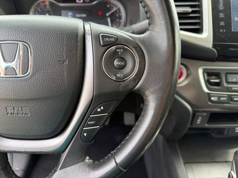 Used 2018 Honda Ridgeline RTL-T image 15