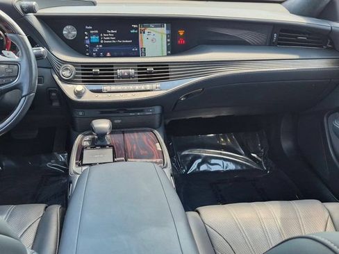 Used 2018 Lexus LS 500 AWD w/ Luxury Package image 13
