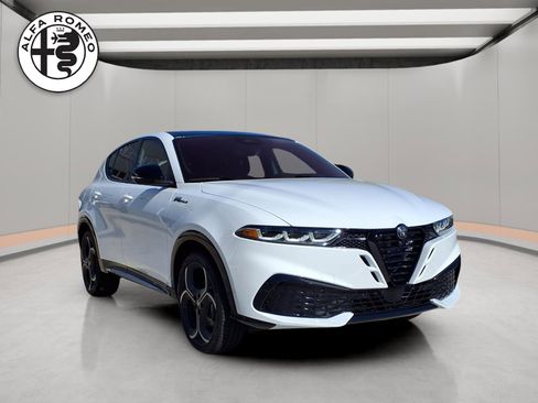 New 2026 Alfa Romeo Tonale w/ Active Assist Package image 1