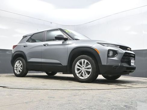 Used 2023 Chevrolet TrailBlazer LS image 29
