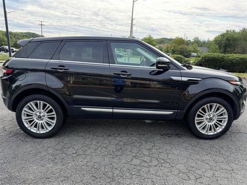 Used 2013 Land Rover Range Rover Evoque Prestige w/ Prestige Premium Pkg AWD/4WD image 7