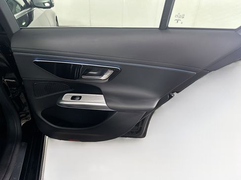 Used 2025 Mercedes-Benz E 350 E 350 image 31