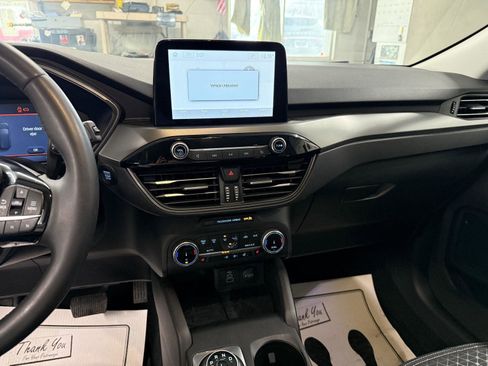 Used 2024 Ford Escape Active image 13