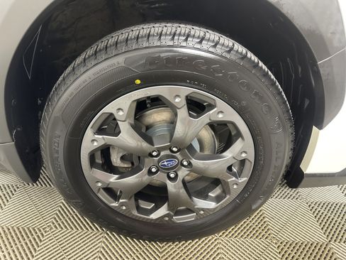 Used 2023 Subaru Crosstrek 2.5i Sport AWD/4WD image 28