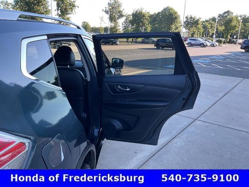 Used 2014 Nissan Rogue SL w/ SL Premium Package AWD/4WD image 20
