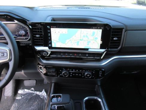 New 2025 Chevrolet Silverado 1500 LT image 21