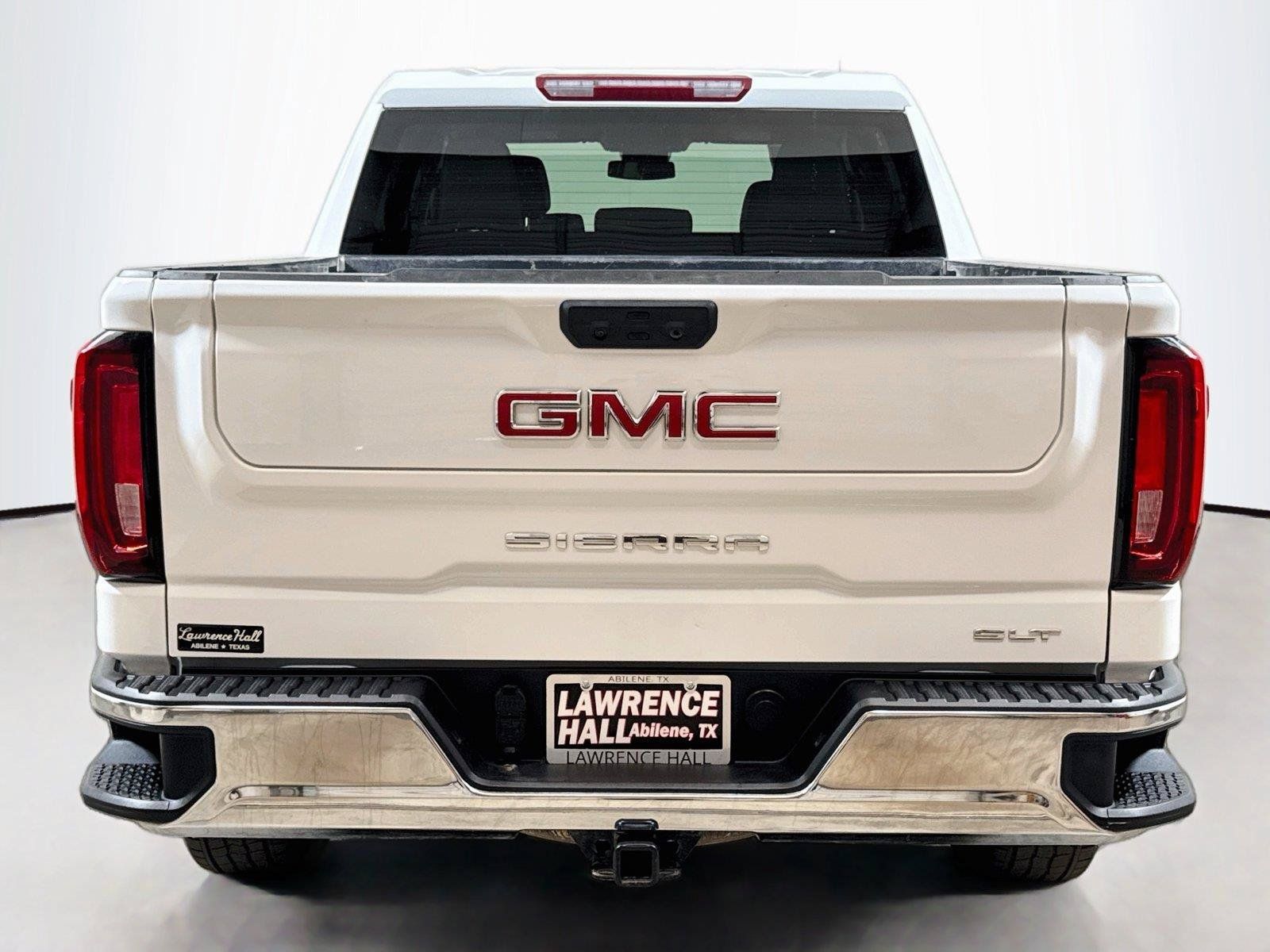 Used 2025 GMC Sierra 1500 SLT AWD/4WD image 5