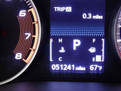 Used 2019 Mitsubishi Eclipse Cross ES image 23