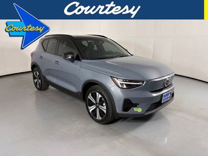 Used 2023 Volvo XC40 Recharge Core