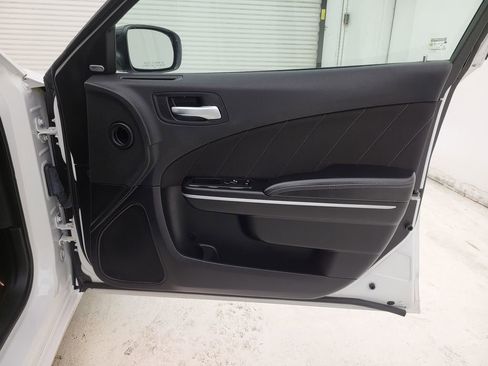 Used 2023 Dodge Charger SXT image 32