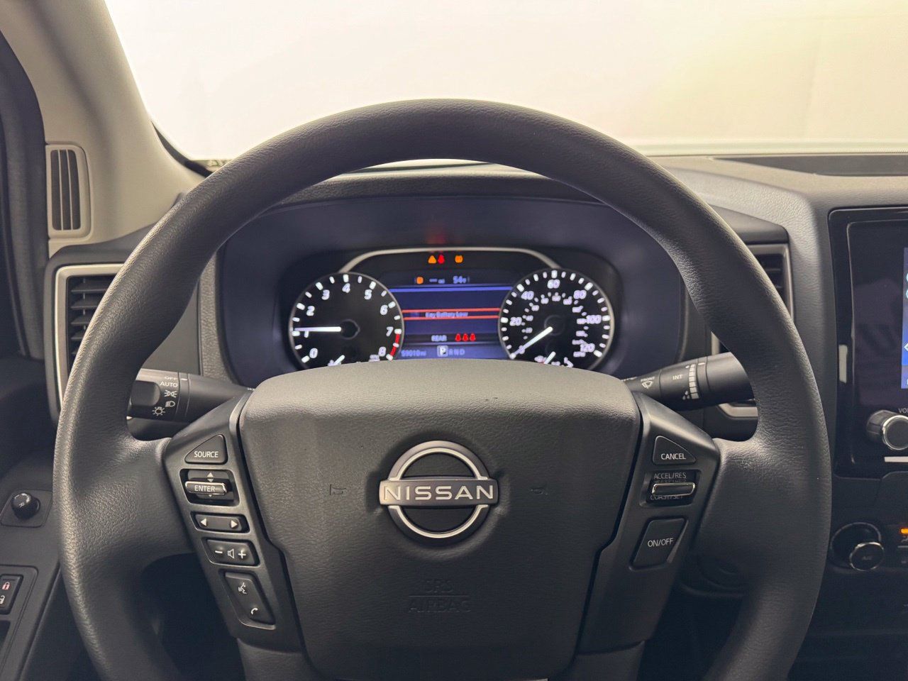 Used 2024 Nissan Frontier SV RWD image 16
