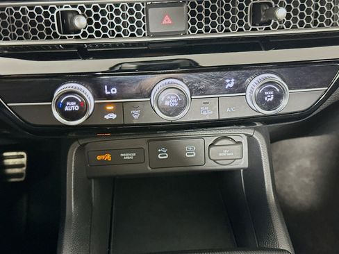 Used 2025 Honda Civic Sport image 23