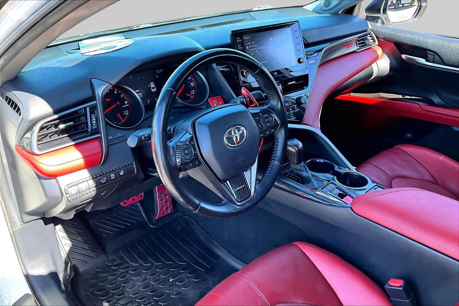 Used 2021 Toyota Camry XSE w/ Navigation Package FWD image 17