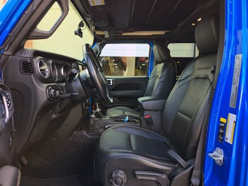 Used 2021 Jeep Wrangler Unlimited Sahara AWD/4WD image 12