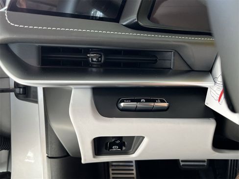 New 2026 Chevrolet Corvette Z06 image 13