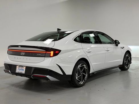 New 2026 Hyundai Sonata SEL image 4