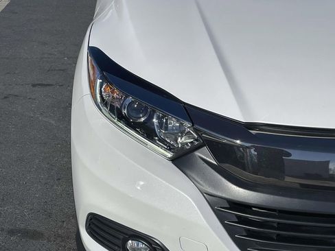 Used 2022 Honda HR-V EX image 17