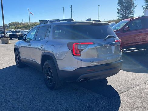 Used 2023 GMC Acadia AT4 w/ Technology Package image 6