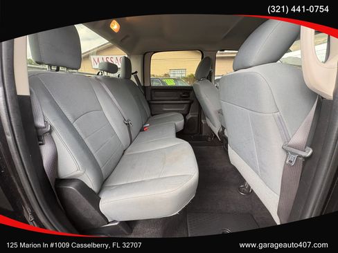 Used 2017 RAM 2500 Tradesman w/ Chrome Appearance Group AWD/4WD image 34